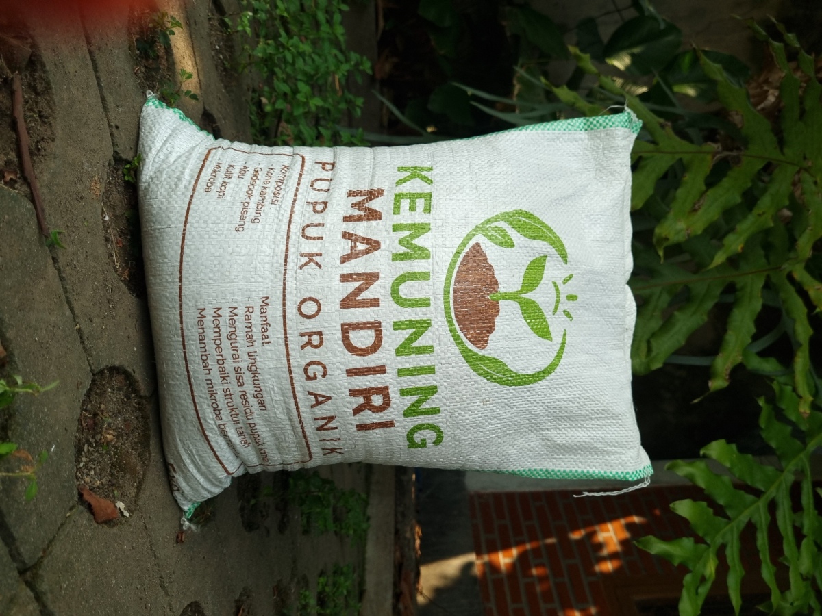 Kemuning Mandiri Organic Fertilizer: Restoring Javanese Soil